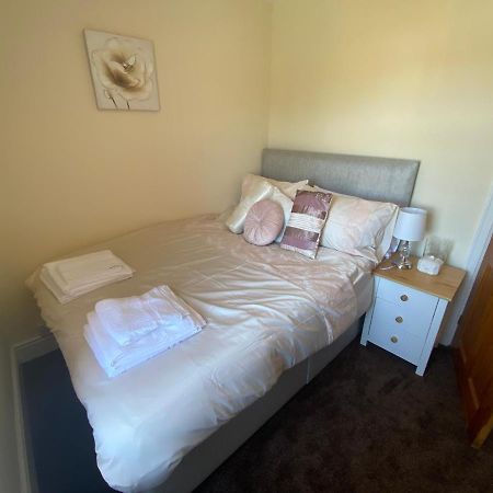 Sited In Lytham, Not Moss Side, Meadow Hse, Entire Hse, Sleeps 6 Apartment Moss Side  Exterior photo