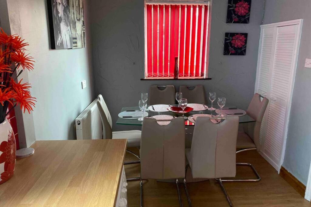 Sited In Lytham, Not Moss Side, Meadow Hse, Entire Hse, Sleeps 6 Apartment Moss Side  Exterior photo